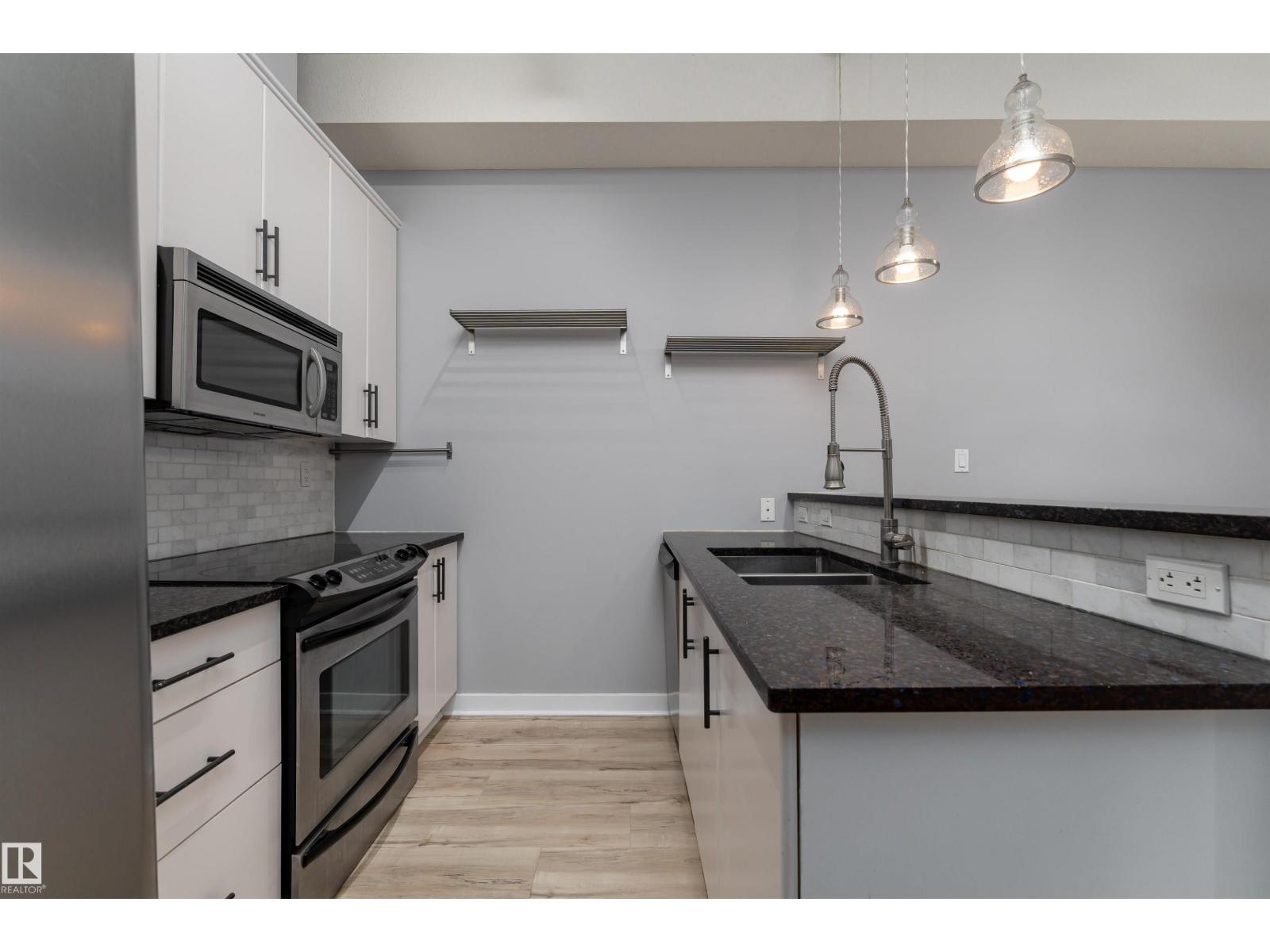 #128 10531 117 St Nw, Edmonton, Alberta  T5H 0A8 - Photo 9 - E4458399