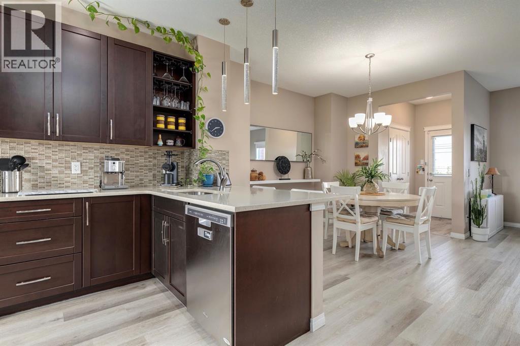 87 Mahogany Grove Se, Calgary, Alberta  T3M 1W9 - Photo 5 - A2257922