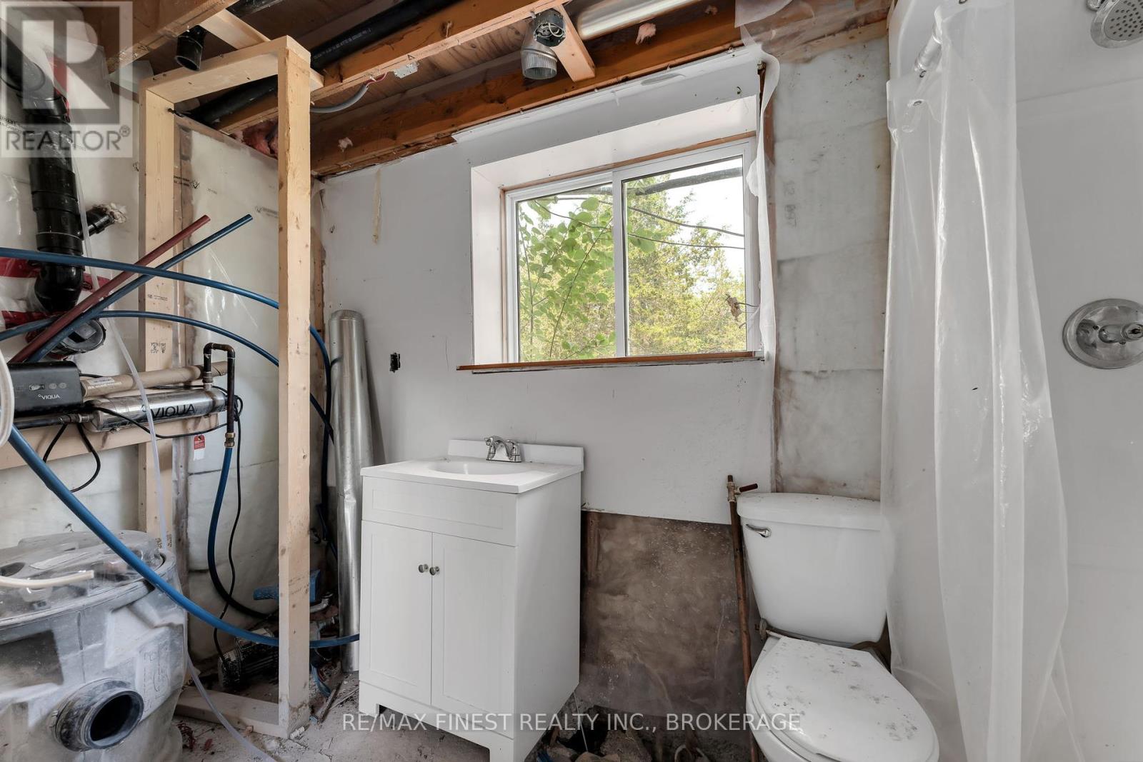780 Wing Road, Loyalist (Lennox And Addington - South), Ontario  K0H 2H0 - Photo 30 - X12354242