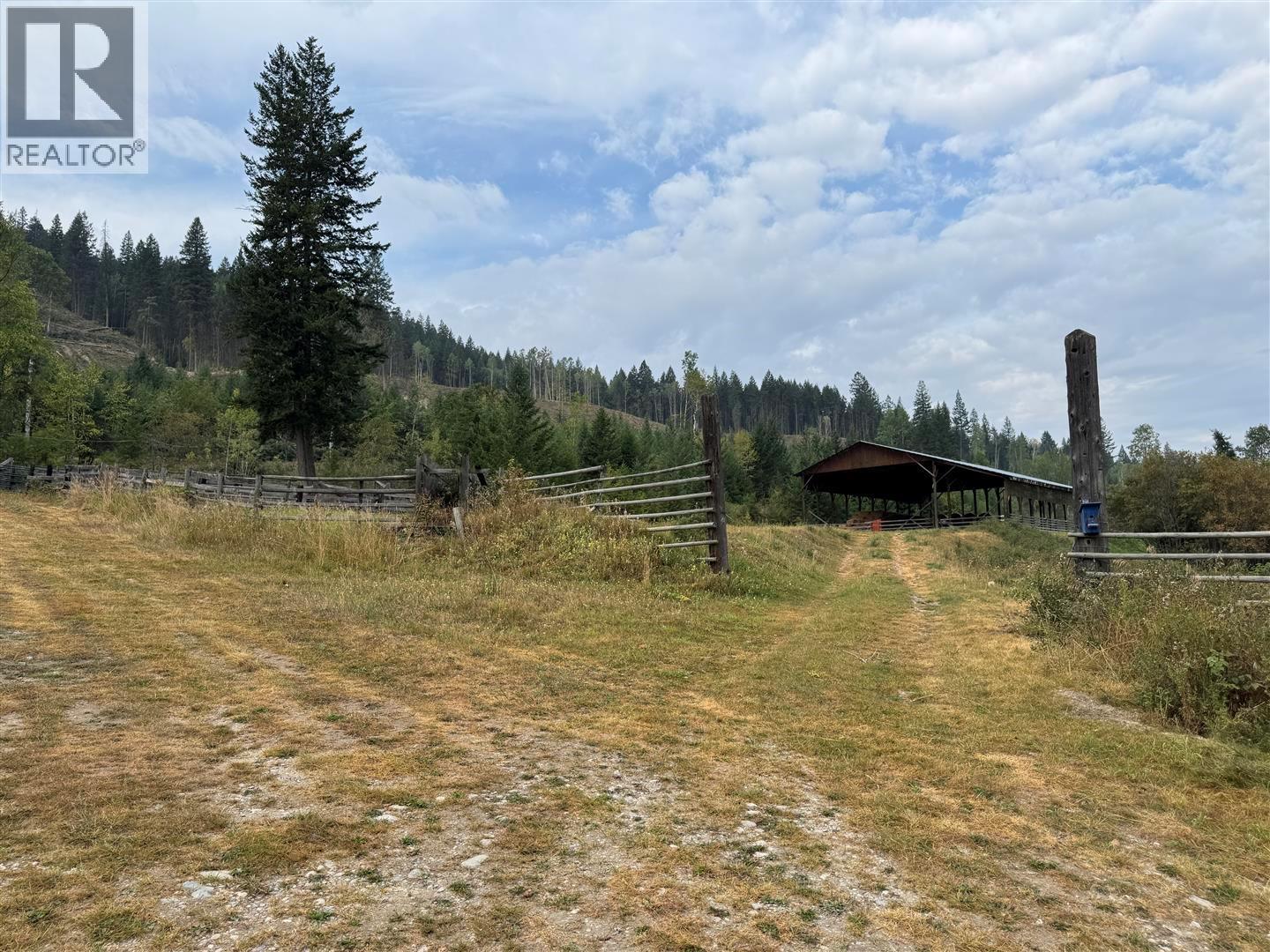 3918 Sanborn Road, Parson, British Columbia  V0A 1L0 - Photo 35 - 10363473