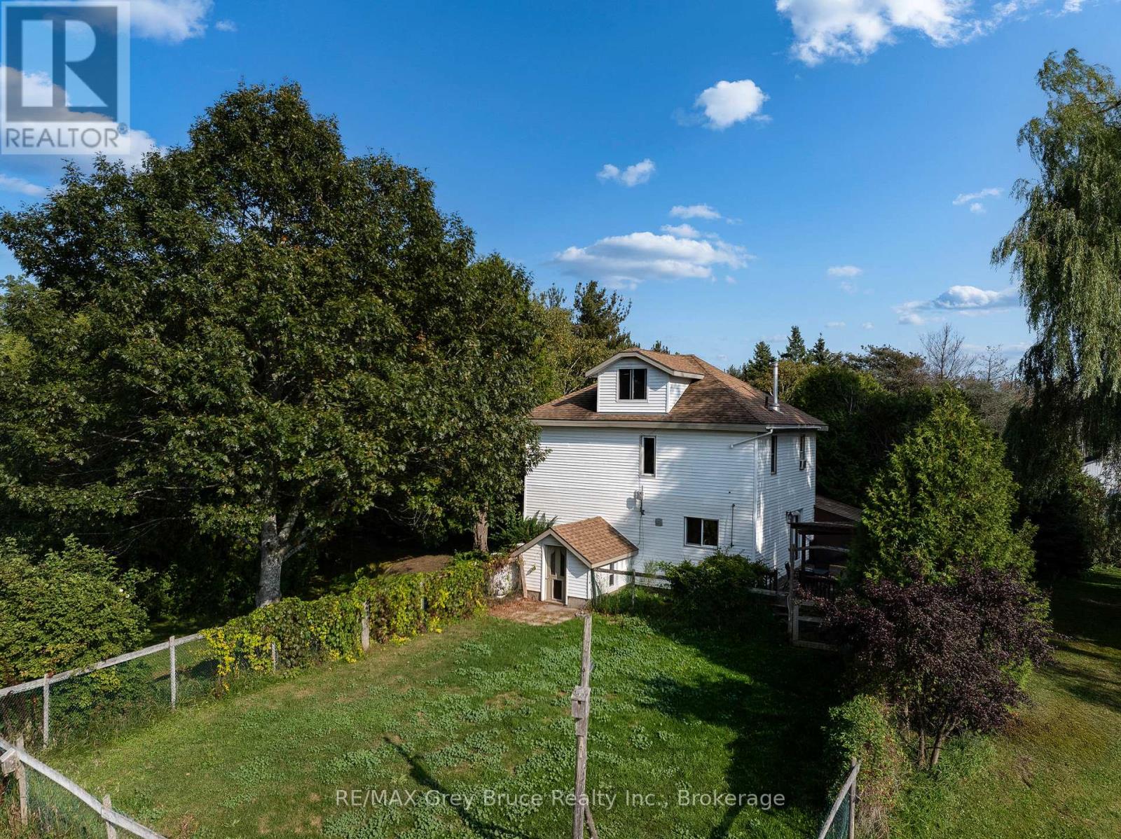7011 Highway 6, Northern Bruce Peninsula, Ontario  N0H 2R0 - Photo 43 - X12413523