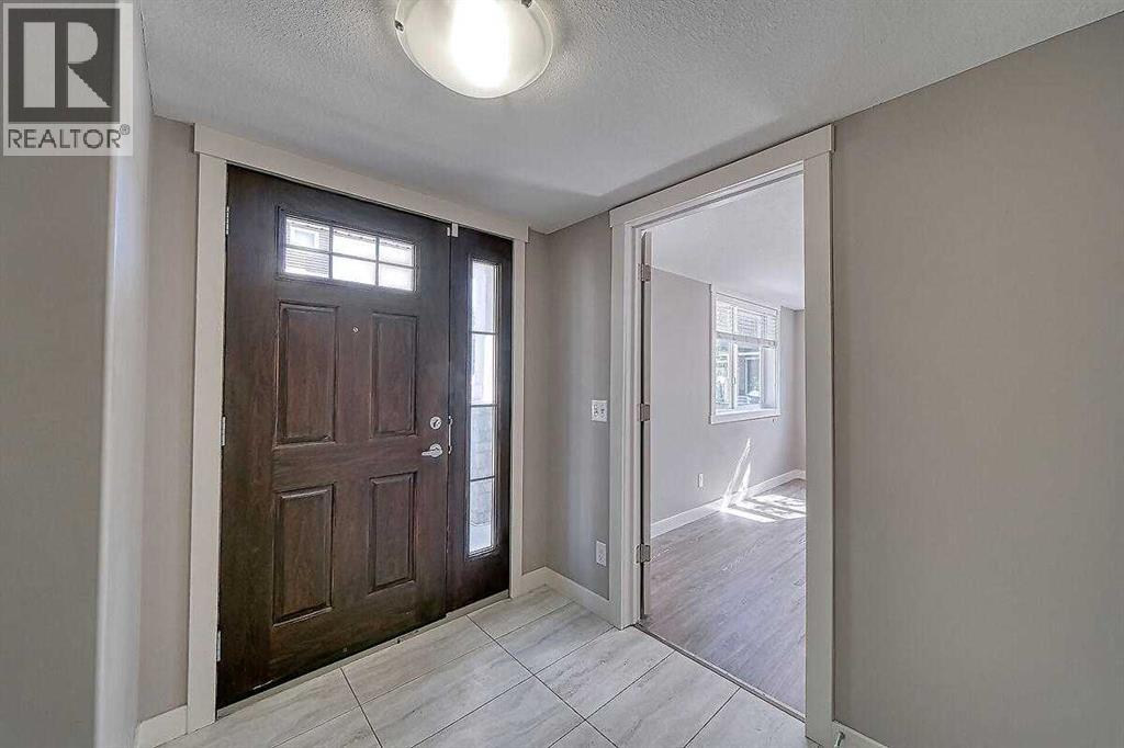 641 Skyview Ranch Grove Ne, Calgary, Alberta  T3N 0R8 - Photo 4 - A2241870