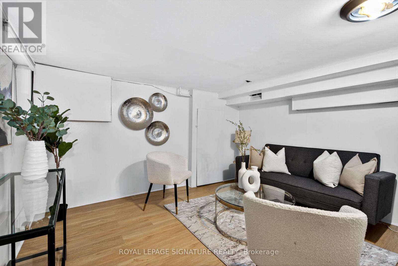 185 Donlands Avenue, Toronto (Danforth Village-East York), Ontario  M4J 3P9 - Photo 26 - E12413398