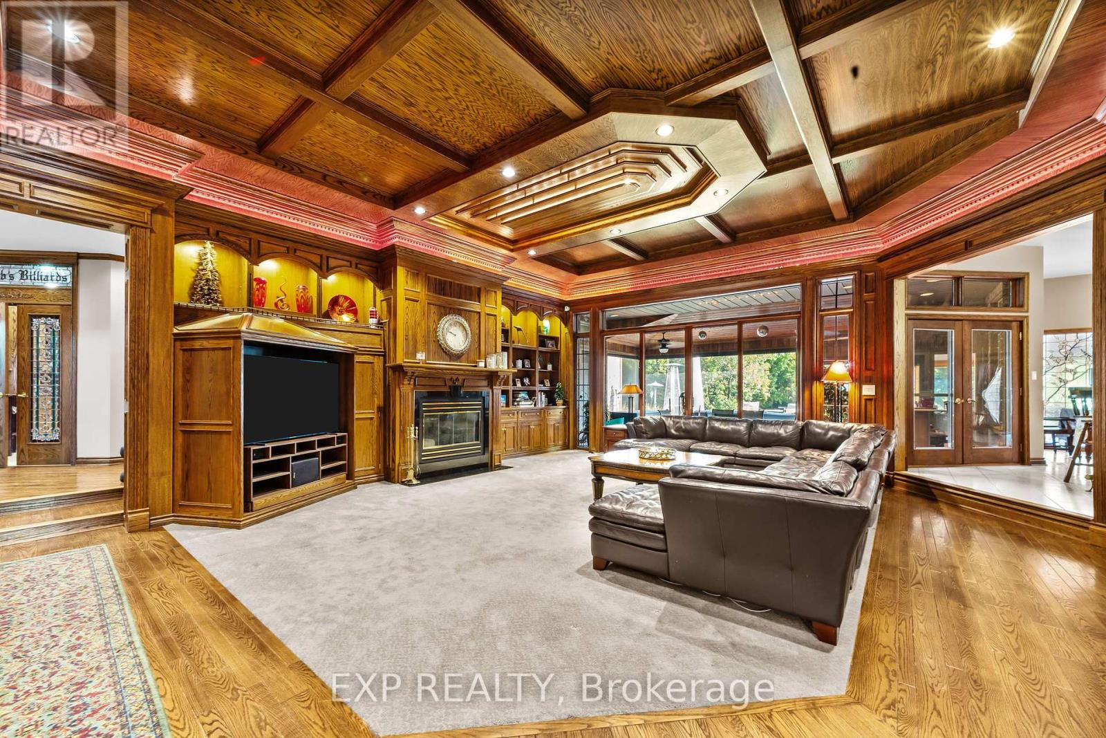 569 Franklinway Gate, London North, Ontario  N6G 5C8 - Photo 5 - X12413510