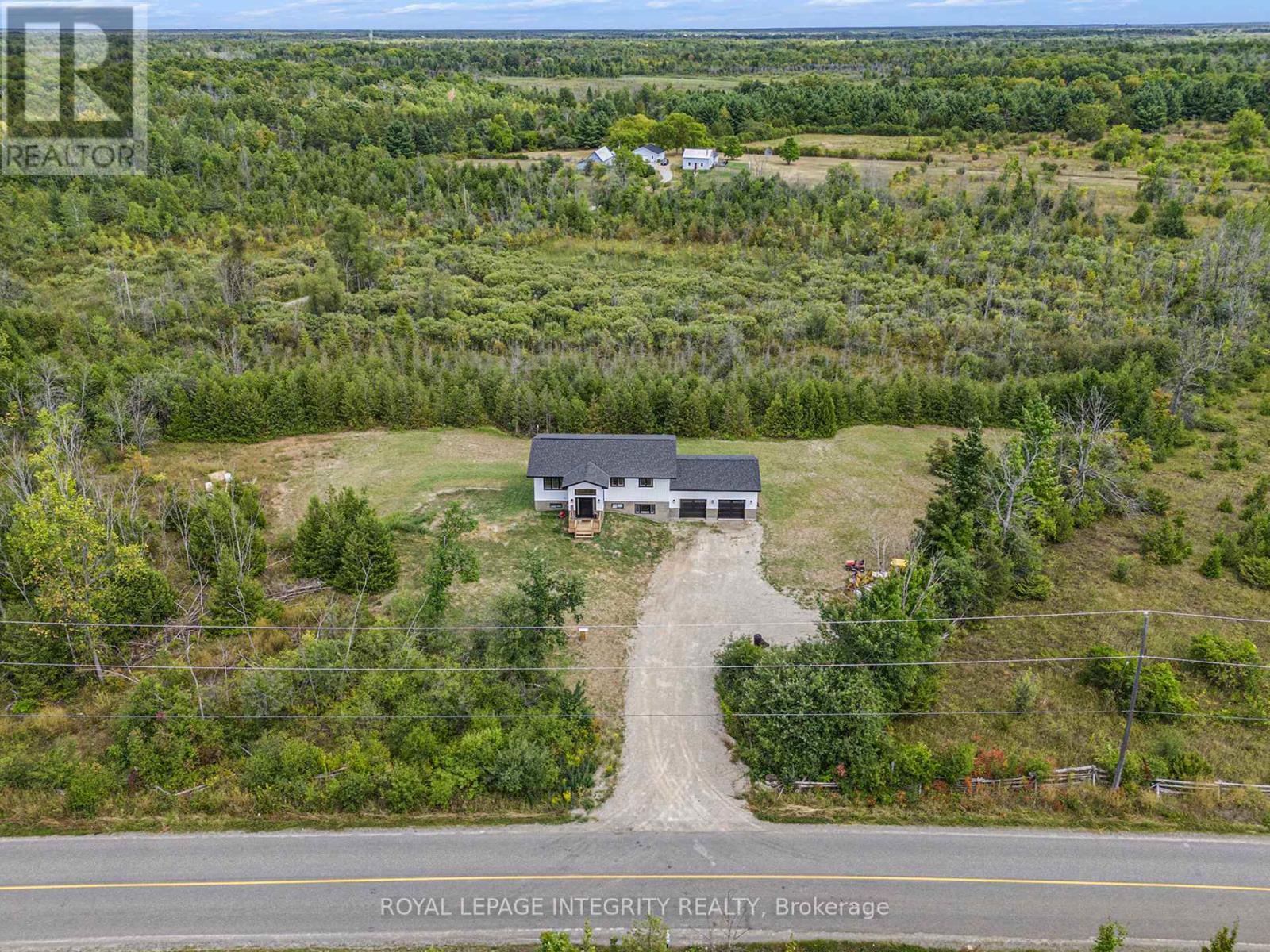 915 Code Drive, Montague, Ontario  K7A 4S6 - Photo 34 - X12413489