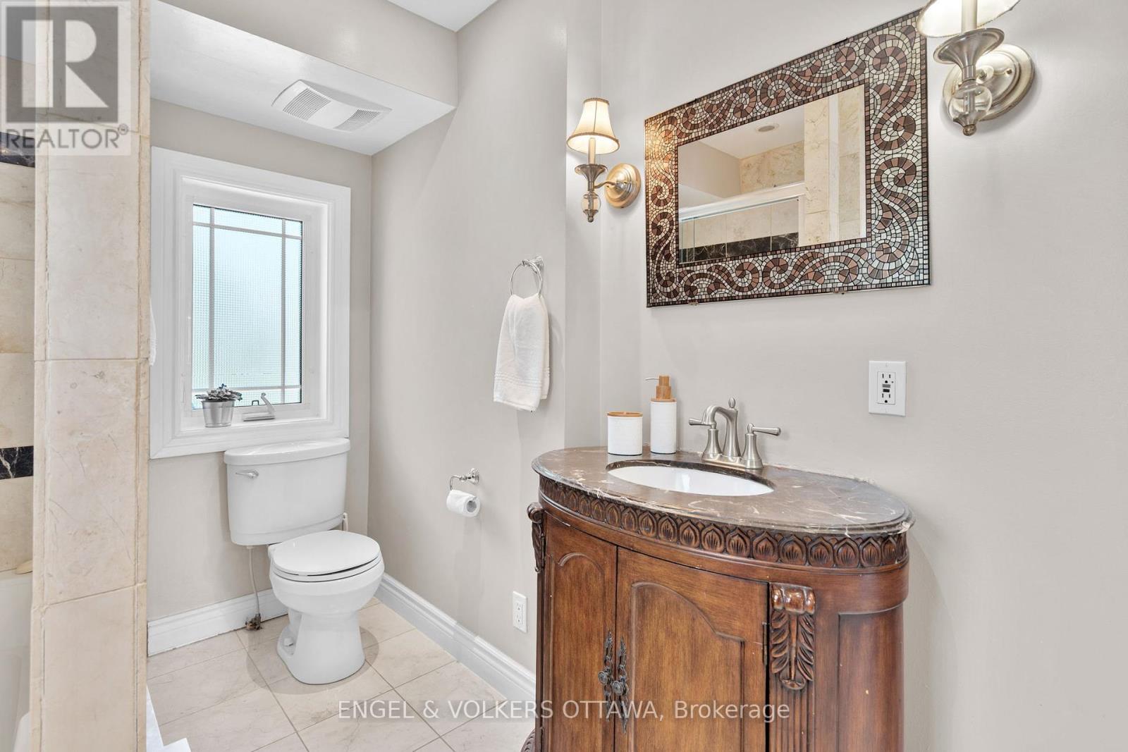 14 Cameron Avenue, Ottawa, Ontario  K1S 0W7 - Photo 21 - X12413495