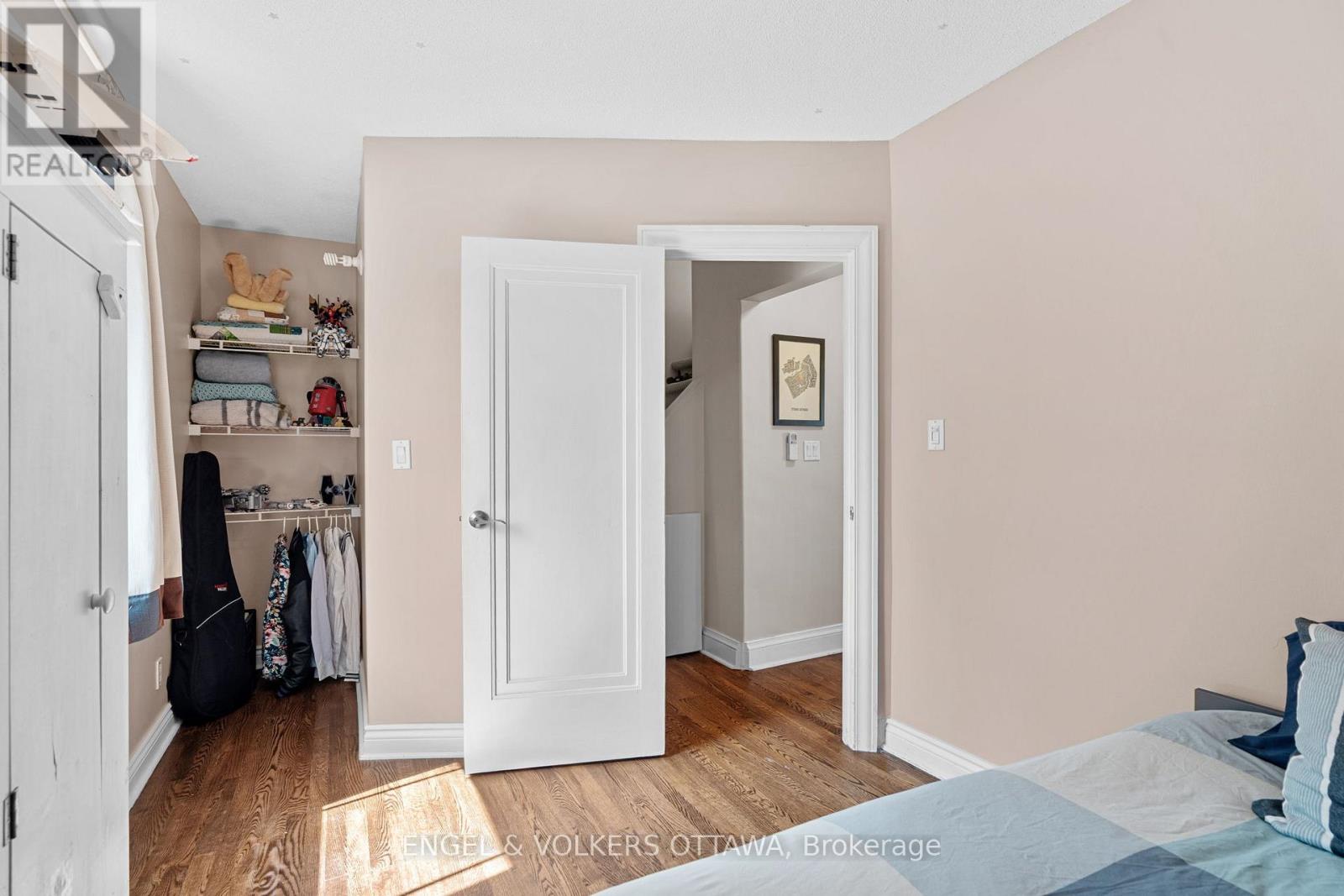 14 Cameron Avenue, Ottawa, Ontario  K1S 0W7 - Photo 30 - X12413495