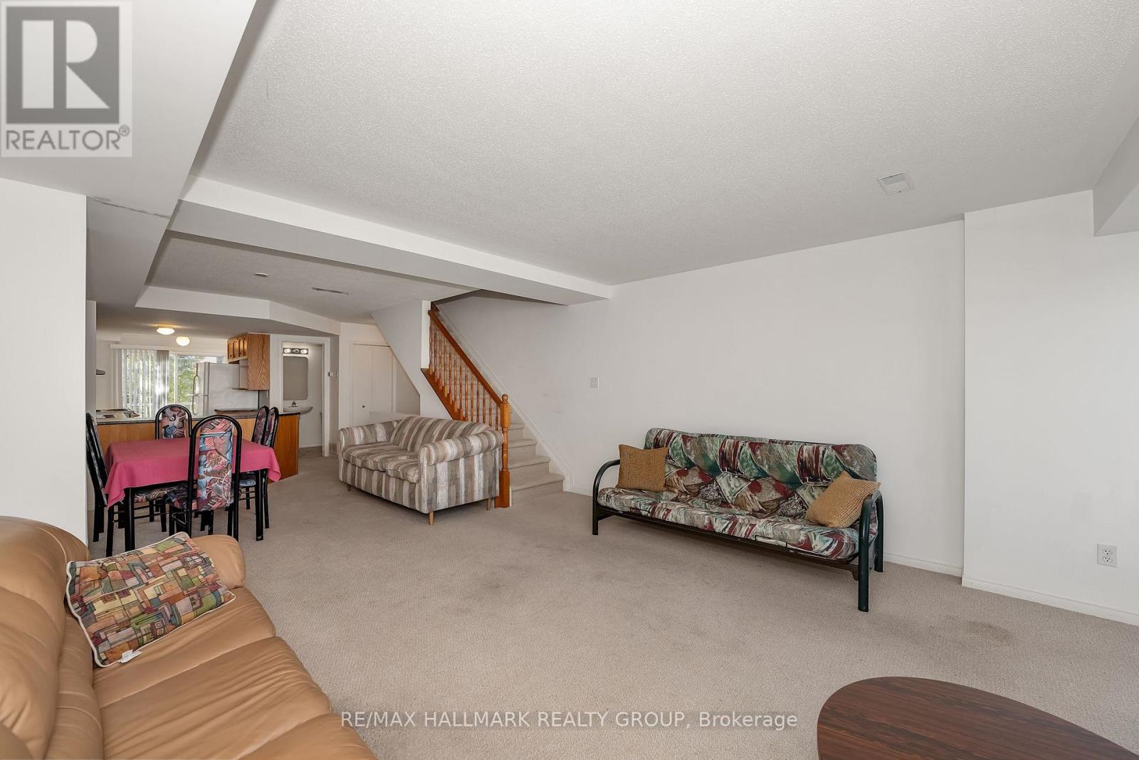 62 Lakepointe Drive, Ottawa, Ontario  K4A 5E5 - Photo 13 - X12413557