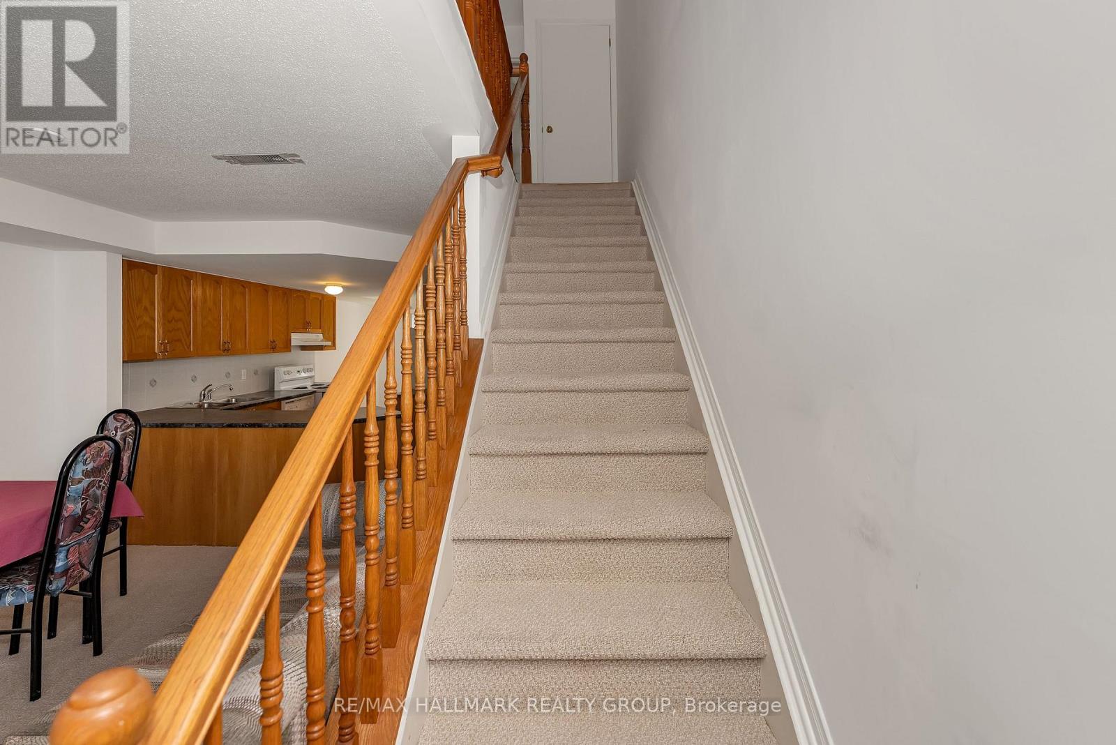 62 Lakepointe Drive, Ottawa, Ontario  K4A 5E5 - Photo 15 - X12413557