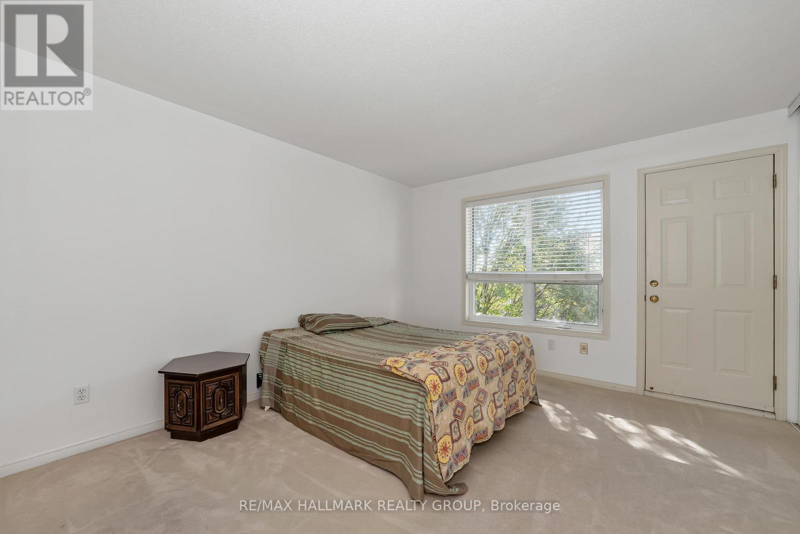 62 Lakepointe Drive, Ottawa, Ontario  K4A 5E5 - Photo 21 - X12413557