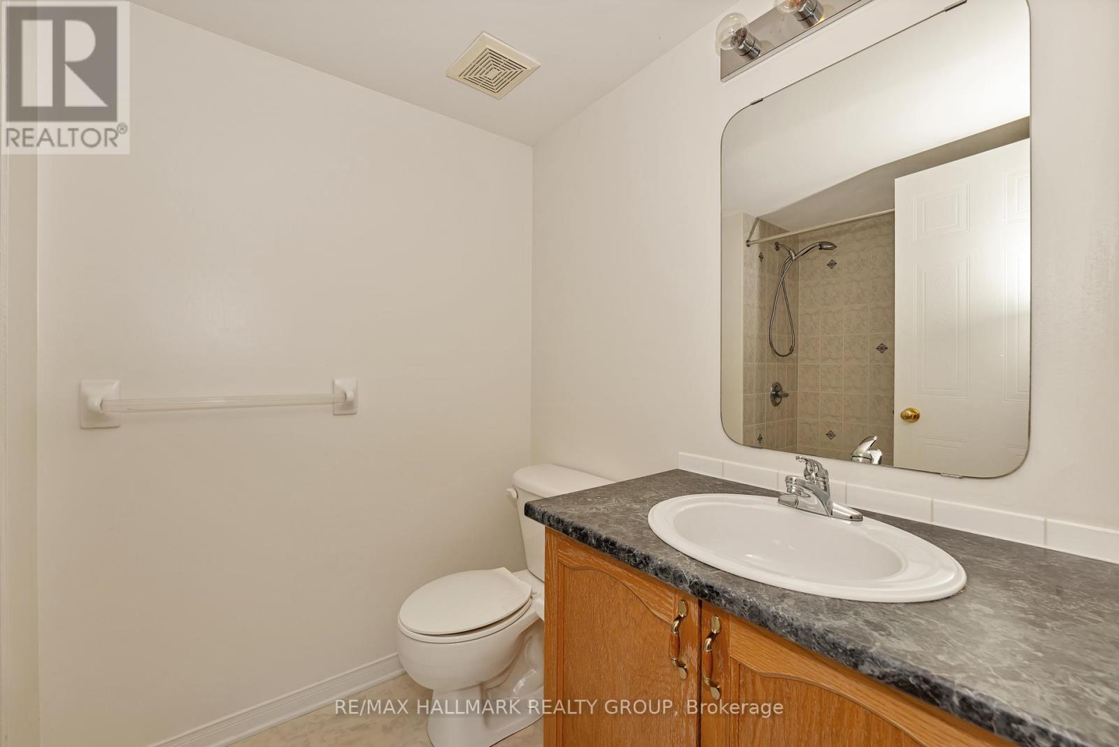 62 Lakepointe Drive, Ottawa, Ontario  K4A 5E5 - Photo 24 - X12413557