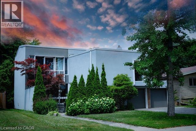 90 WINSTON Avenue, Hamilton, Ontario
