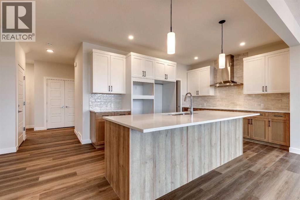 199 Sora Terrace Se, Calgary, Alberta  T3S 0M1 - Photo 5 - A2254416