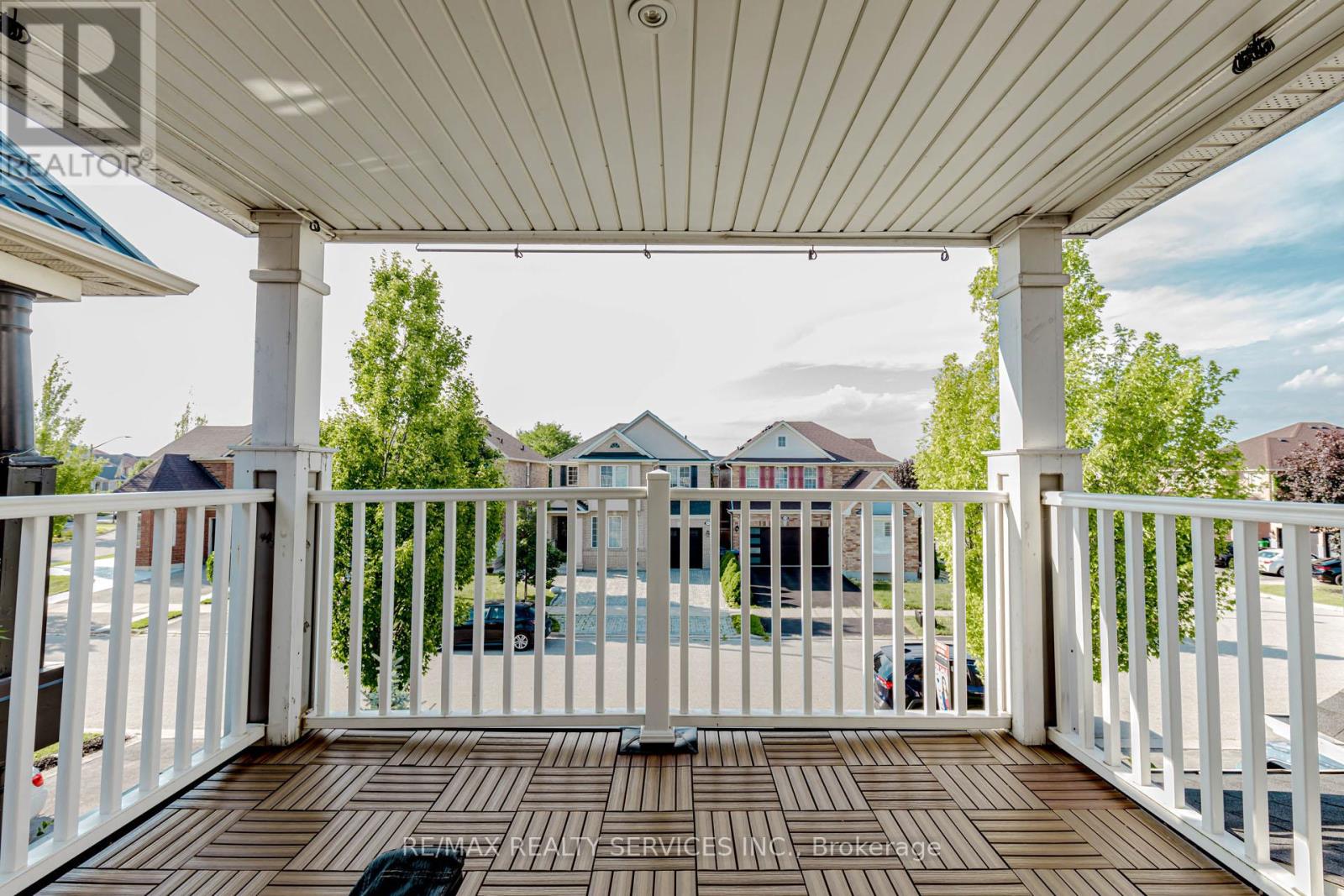 3906 Rosanna Drive, Mississauga, Ontario  L5M 7Y2 - Photo 40 - W12413399