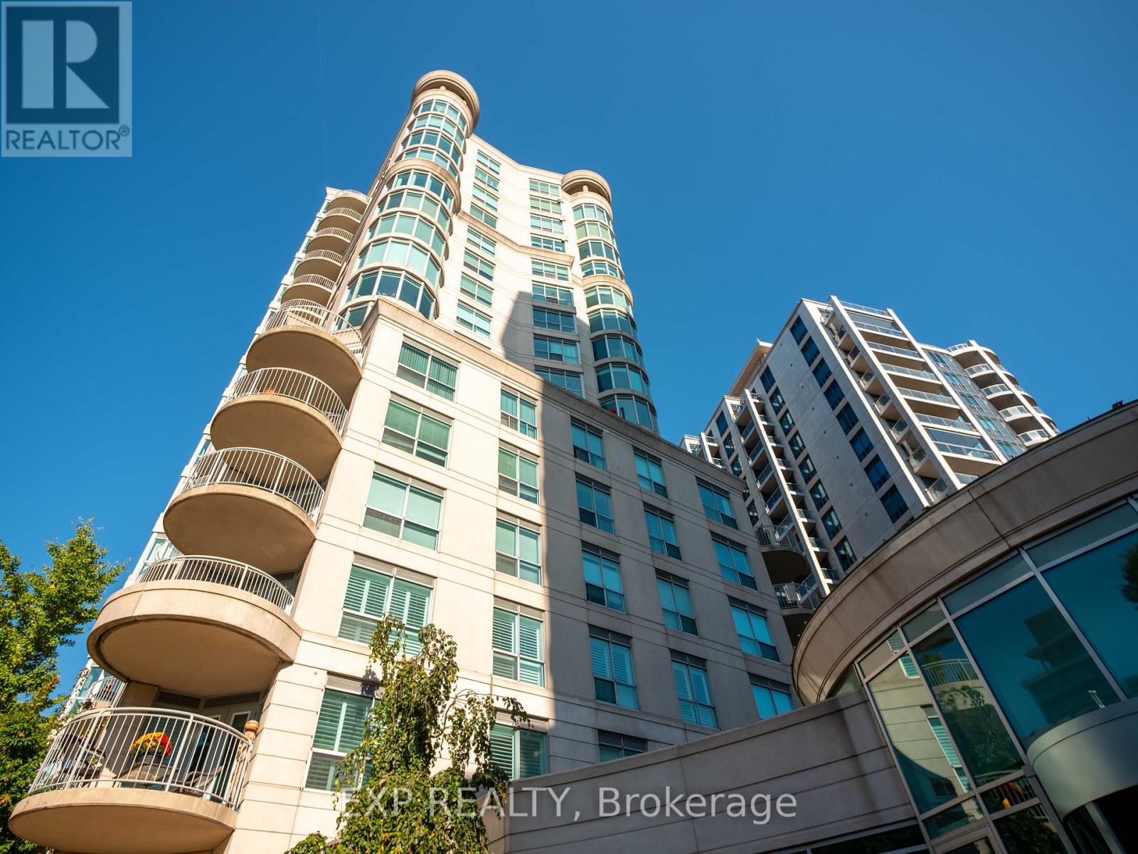 501 - 2111 LAKESHORE BOULEVARD W, Toronto, Ontario
