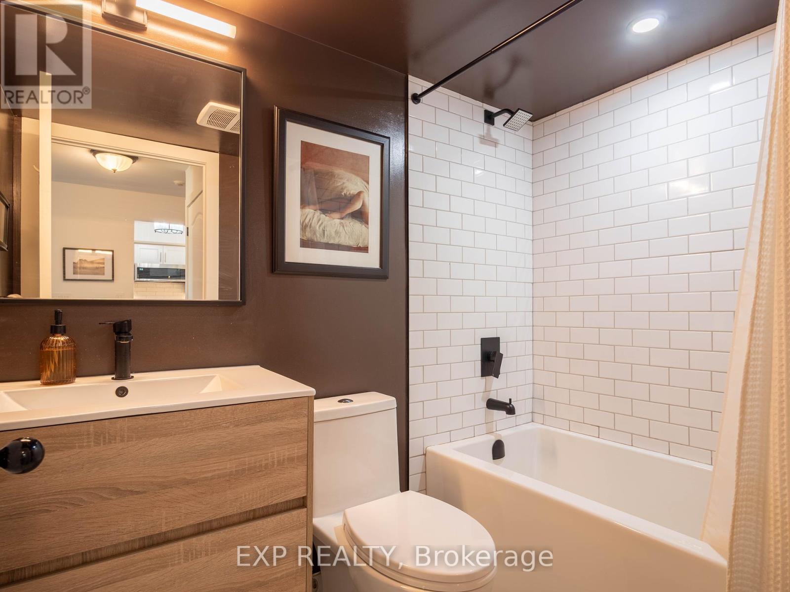 501 - 2111 Lakeshore Boulevard W, Toronto, Ontario  M8V 4B2 - Photo 23 - W12413406