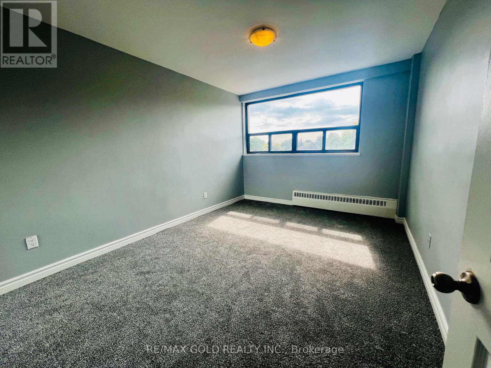 213 - 188 Mill Street S, Brampton, Ontario  L6Y 1T8 - Photo 14 - W12413439