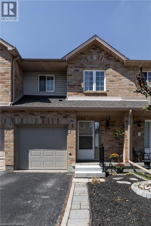 10 CADHAM Boulevard Unit# 37, Hamilton, Ontario