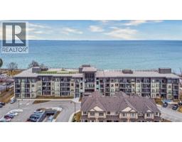 35 SOUTHSHORE Crescent Unit# 321, hamilton, Ontario