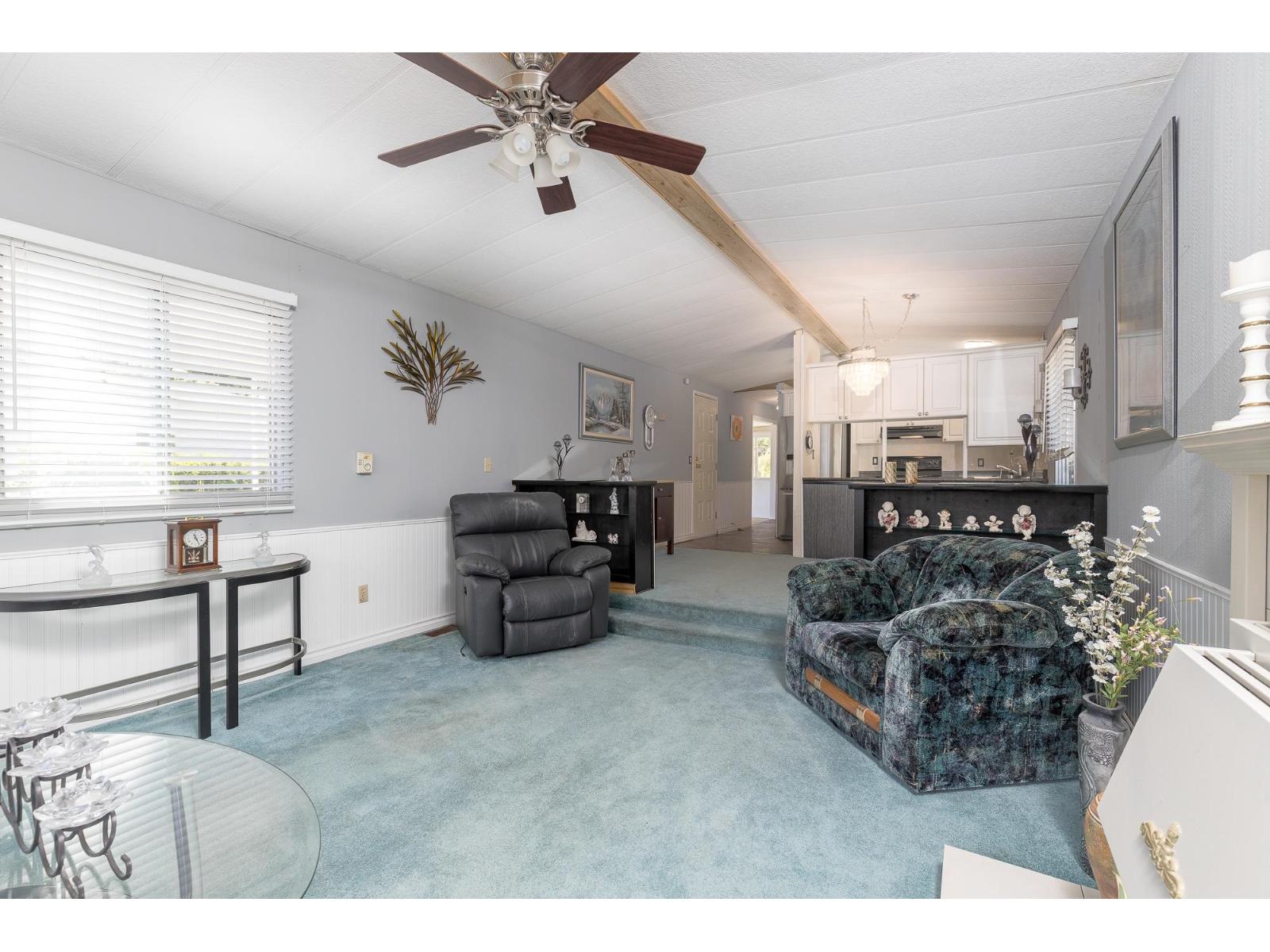 8 2315 198 Street, Langley, British Columbia  V2Z 1Z1 - Photo 5 - R3049640