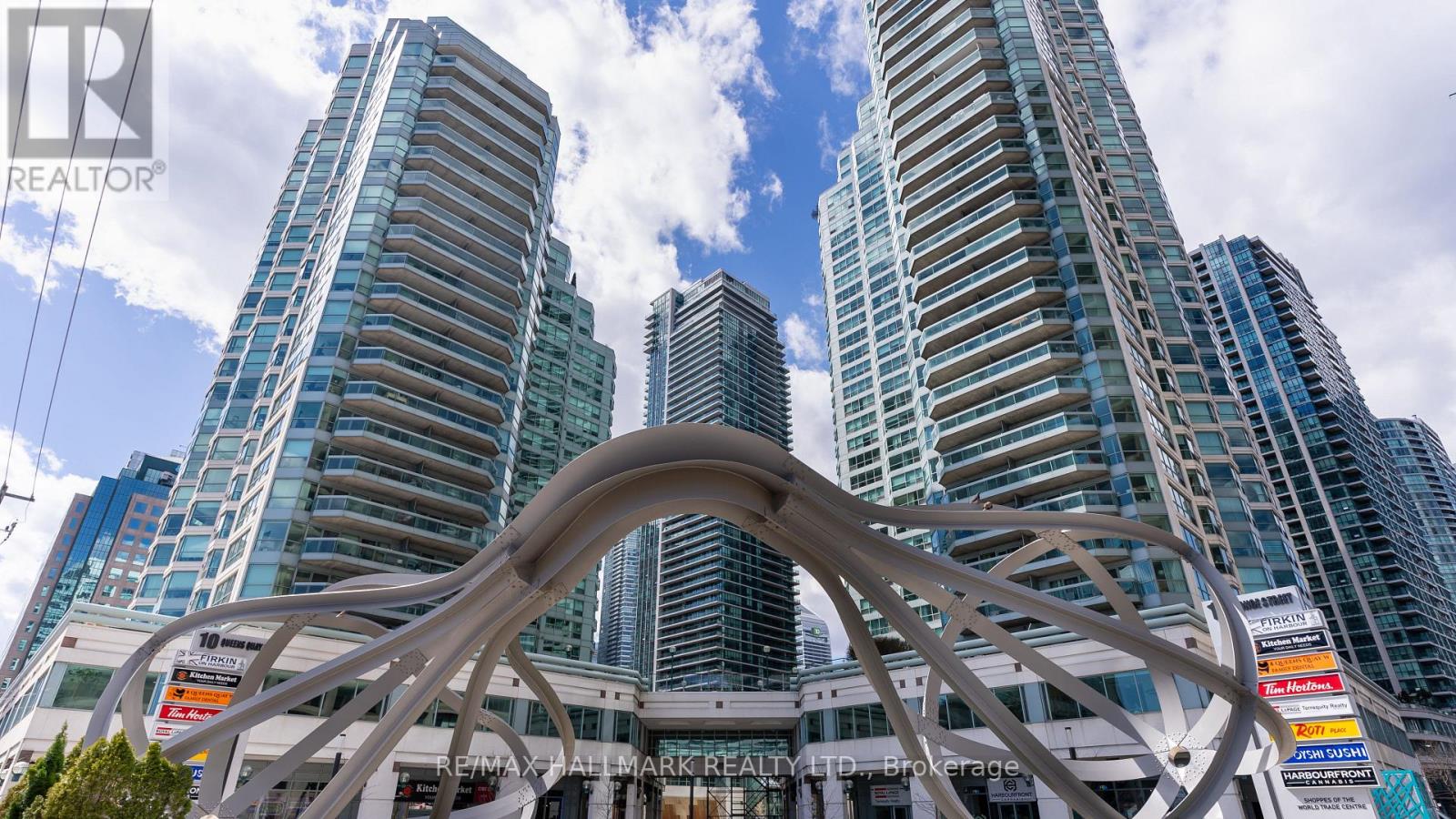 PH9 - 10 QUEENS QUAY W, Toronto, Ontario