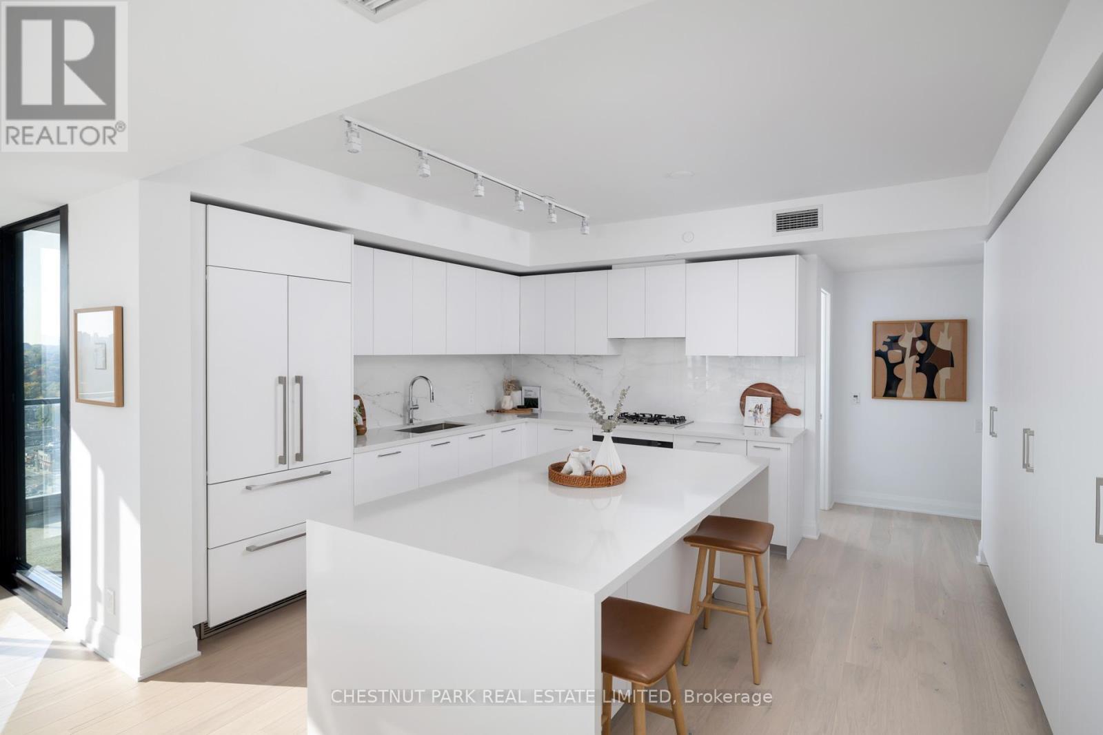 1702 - 33 Frederick Todd Way, Toronto, Ontario  M4G 0C9 - Photo 28 - C12413610