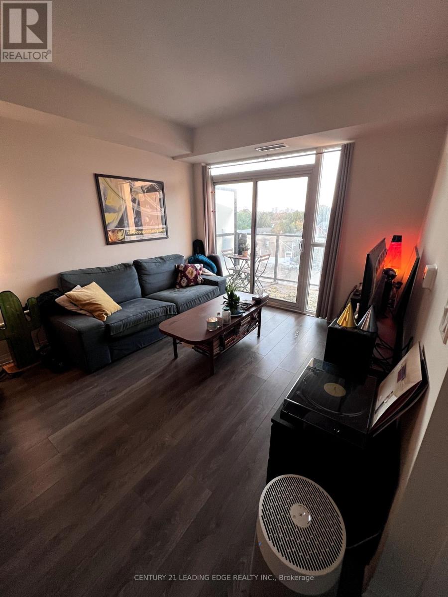 502 - 2301 Danforth Avenue, Toronto (East End-Danforth), Ontario  M4C 1K5 - Photo 8 - E12413526