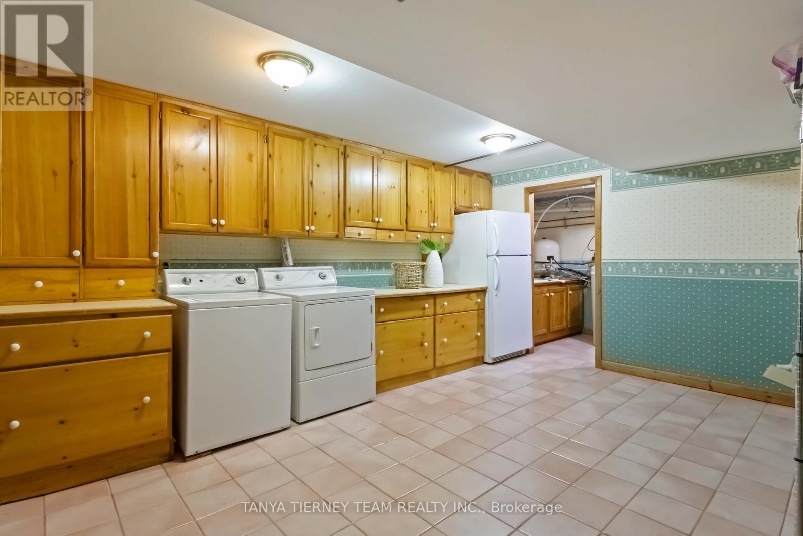 57 Ward Street, Whitby, Ontario  L1M 1G9 - Photo 32 - E12413576