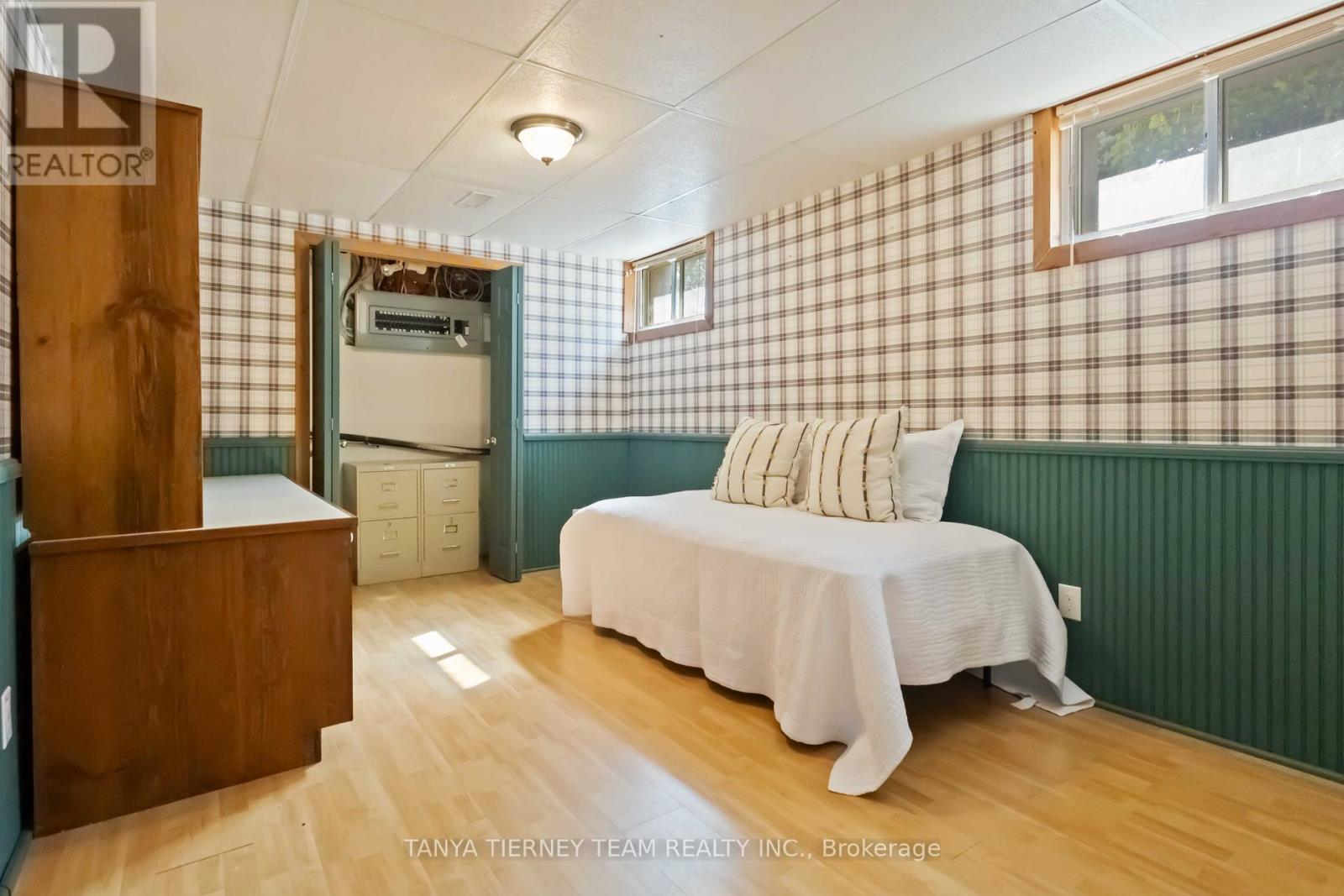 57 Ward Street, Whitby, Ontario  L1M 1G9 - Photo 33 - E12413576
