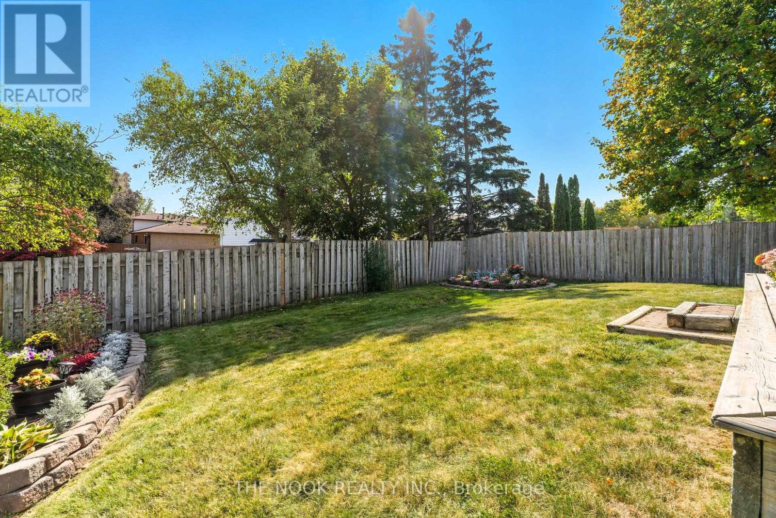 52 Rosalynne Avenue, Clarington, Ontario  L1C 3X8 - Photo 41 - E12413644