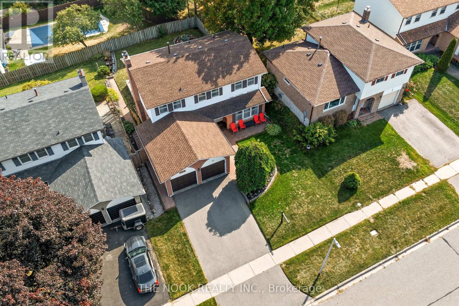 52 Rosalynne Avenue, Clarington, Ontario  L1C 3X8 - Photo 43 - E12413644