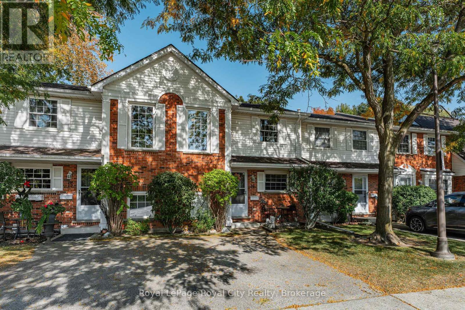 Property at 16 - 129 VICTORIA ROAD N image 1