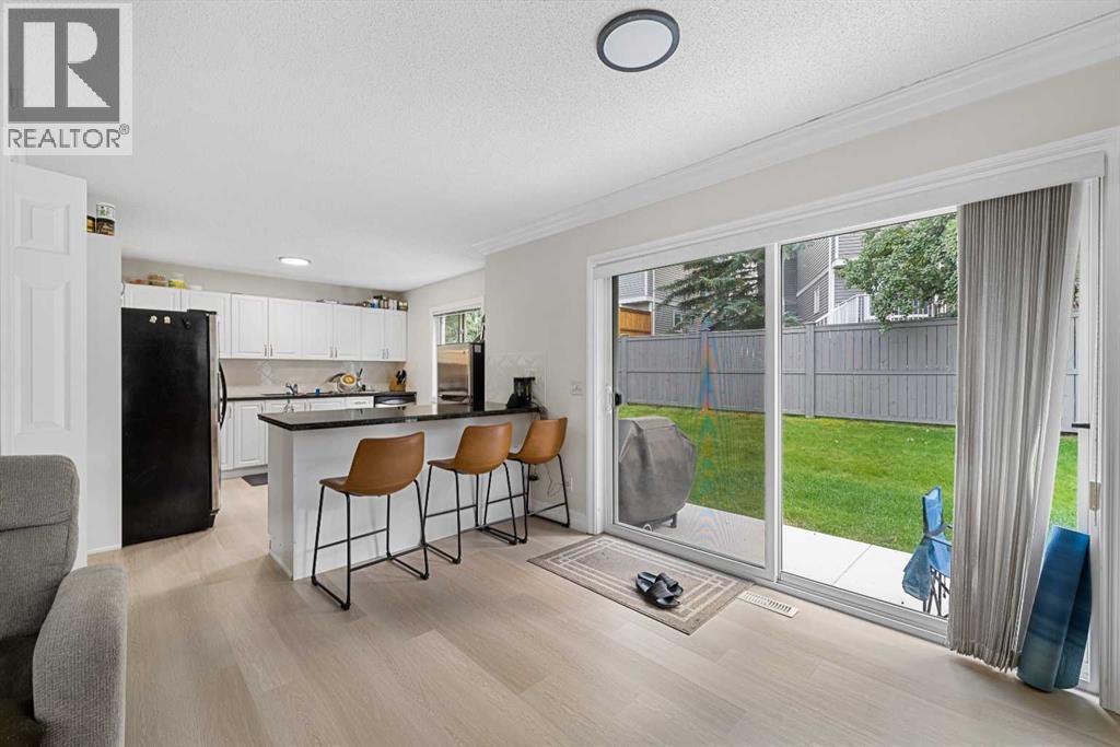 27 Cedarwood Lane Sw, Calgary, Alberta  T2W 6J3 - Photo 9 - A2255067