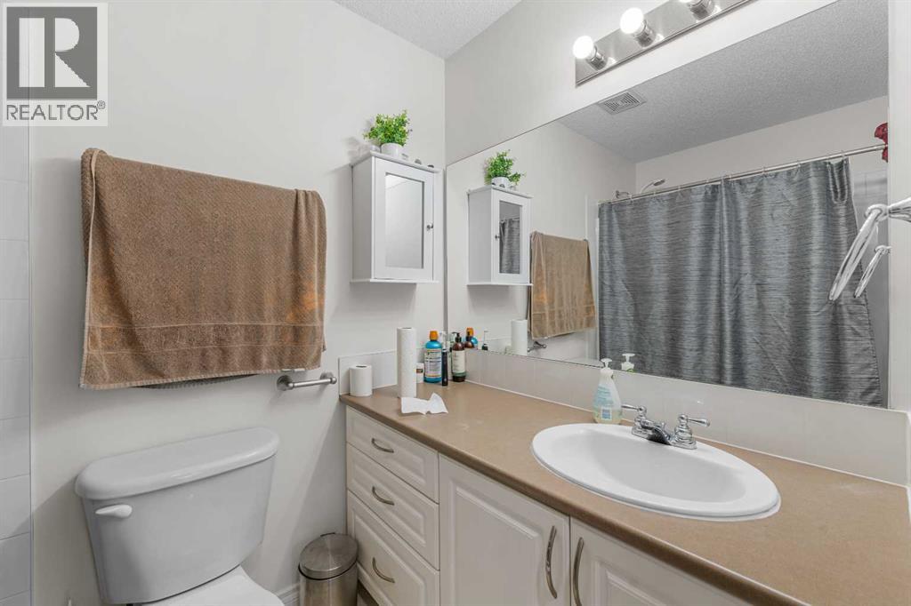 27 Cedarwood Lane Sw, Calgary, Alberta  T2W 6J3 - Photo 22 - A2255067