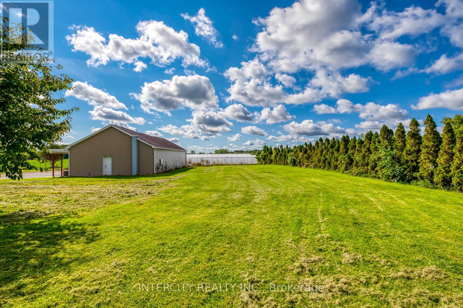 2764 Governors Road, Hamilton, Ontario  L0R 1T0 - Photo 35 - X12413063