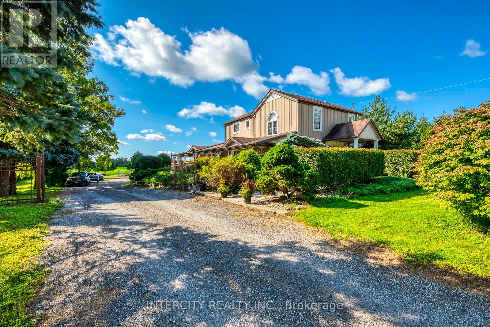 2764 Governors Road, Hamilton, Ontario  L0R 1T0 - Photo 5 - X12413063