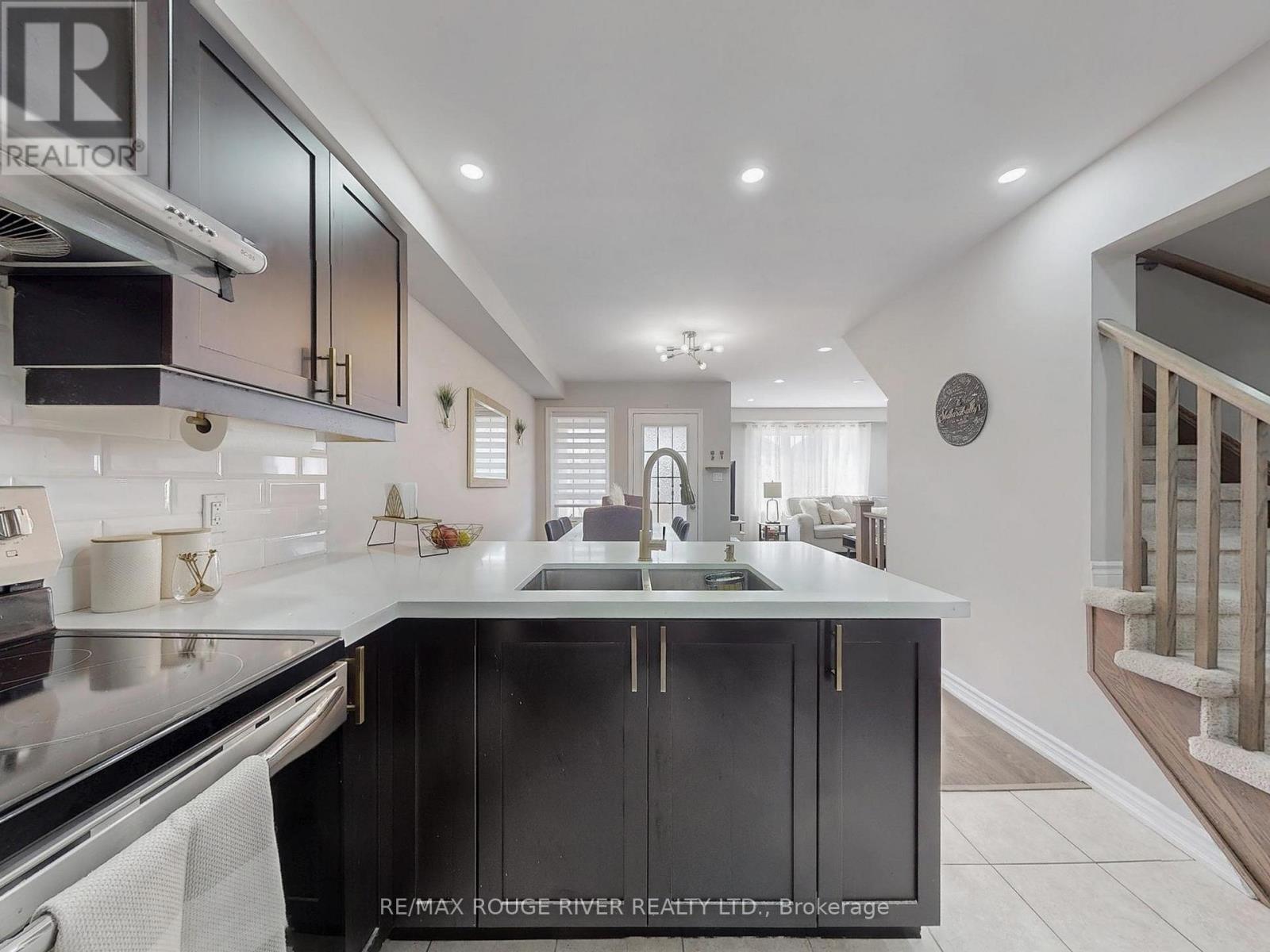171 Lemieux Court, Milton, Ontario  L9E 1E9 - Photo 21 - W12413516