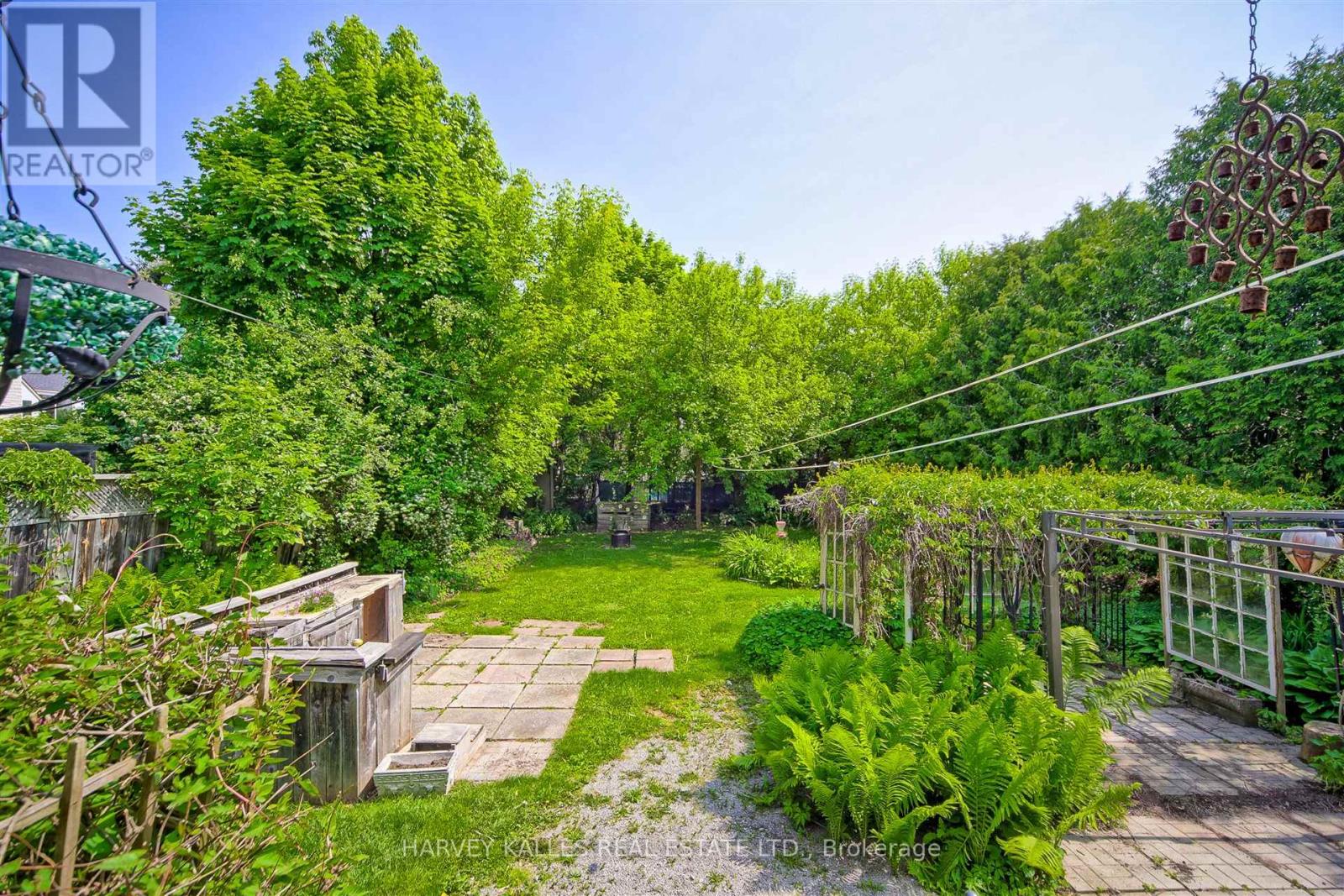 247 Jennings Crescent, Oakville, Ontario  L6L 1W2 - Photo 34 - W12413521