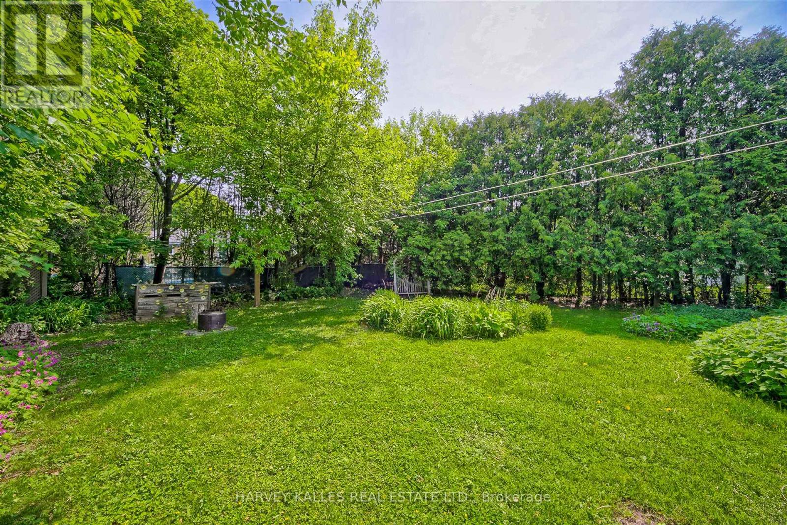 247 Jennings Crescent, Oakville, Ontario  L6L 1W2 - Photo 35 - W12413521