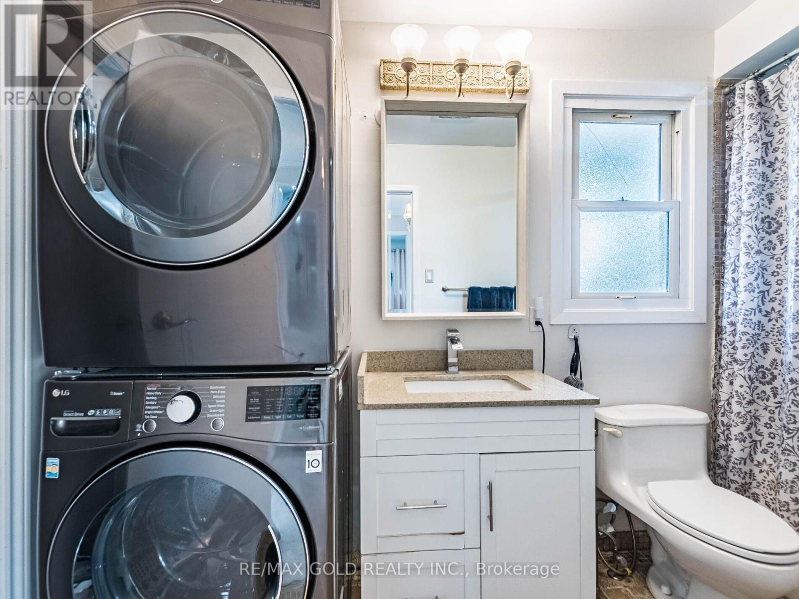30 Longbourne Crescent, Brampton, Ontario  L6S 2R9 - Photo 23 - W12413553