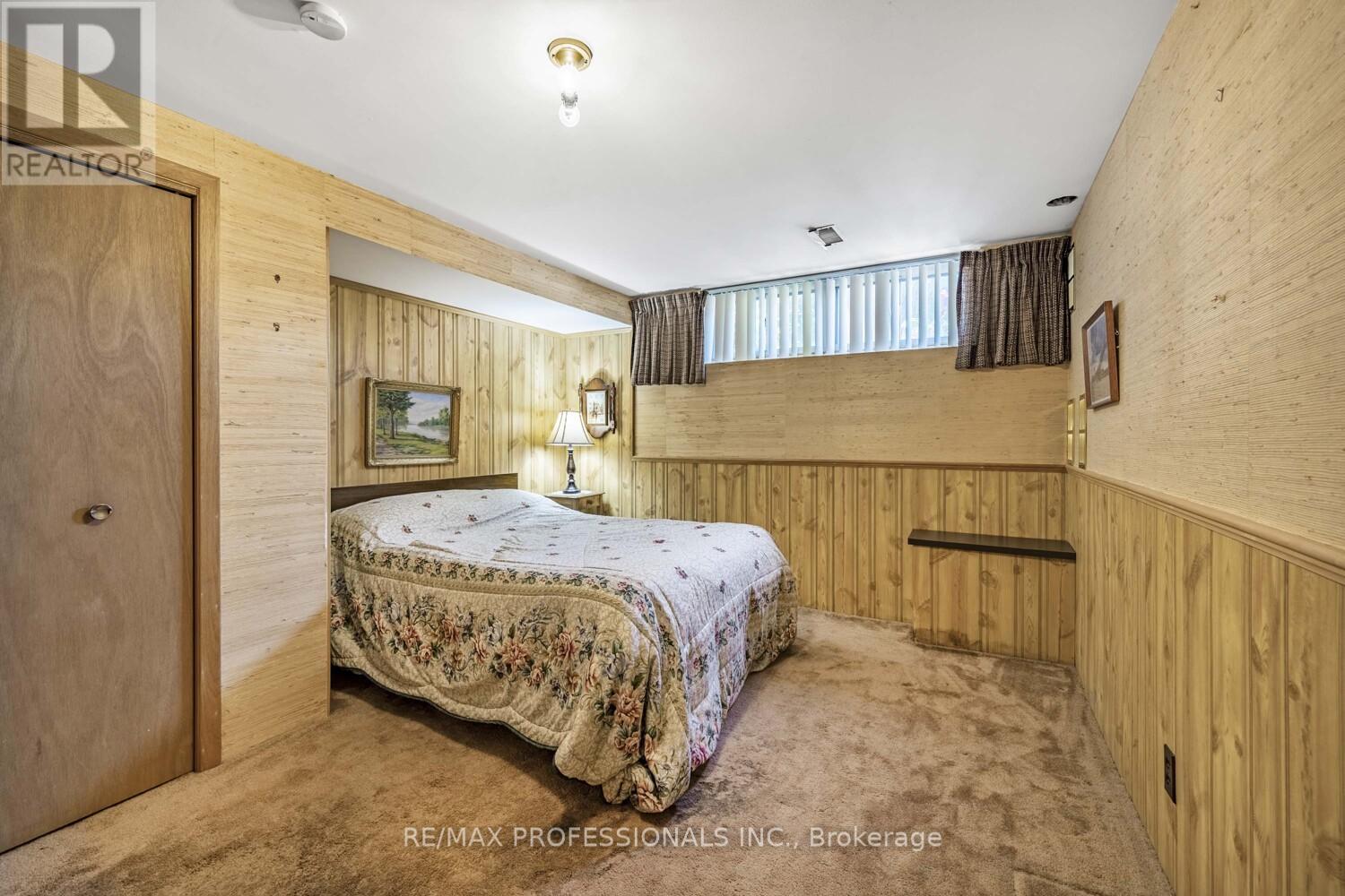 6 Joshua Avenue, Toronto, Ontario  M9W 4T6 - Photo 28 - W12413561