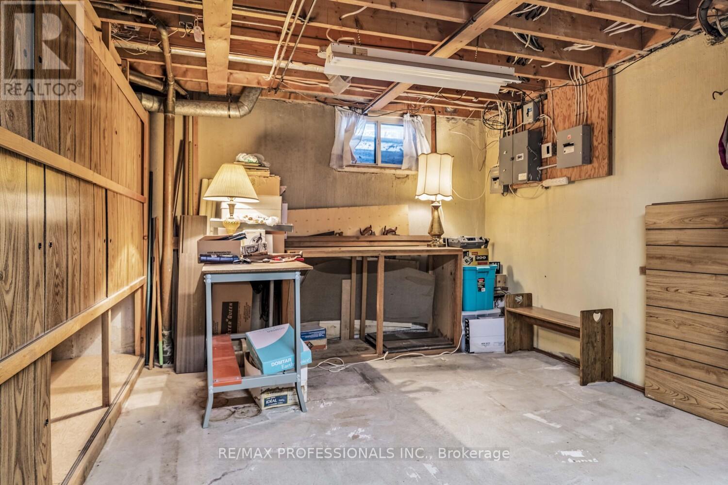 6 Joshua Avenue, Toronto, Ontario  M9W 4T6 - Photo 31 - W12413561