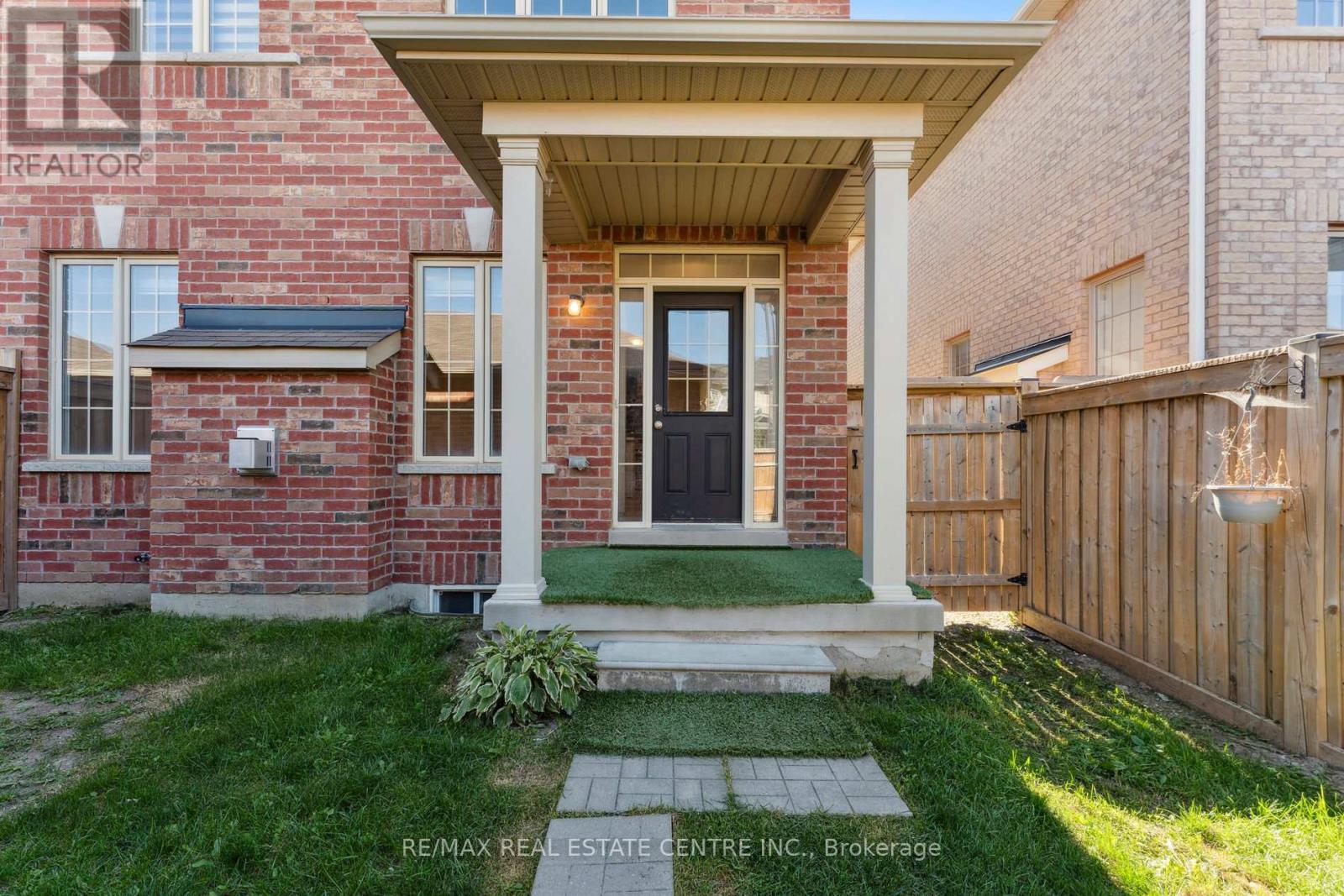 173 Etheridge Avenue, Milton, Ontario  L9E 1J2 - Photo 47 - W12413577