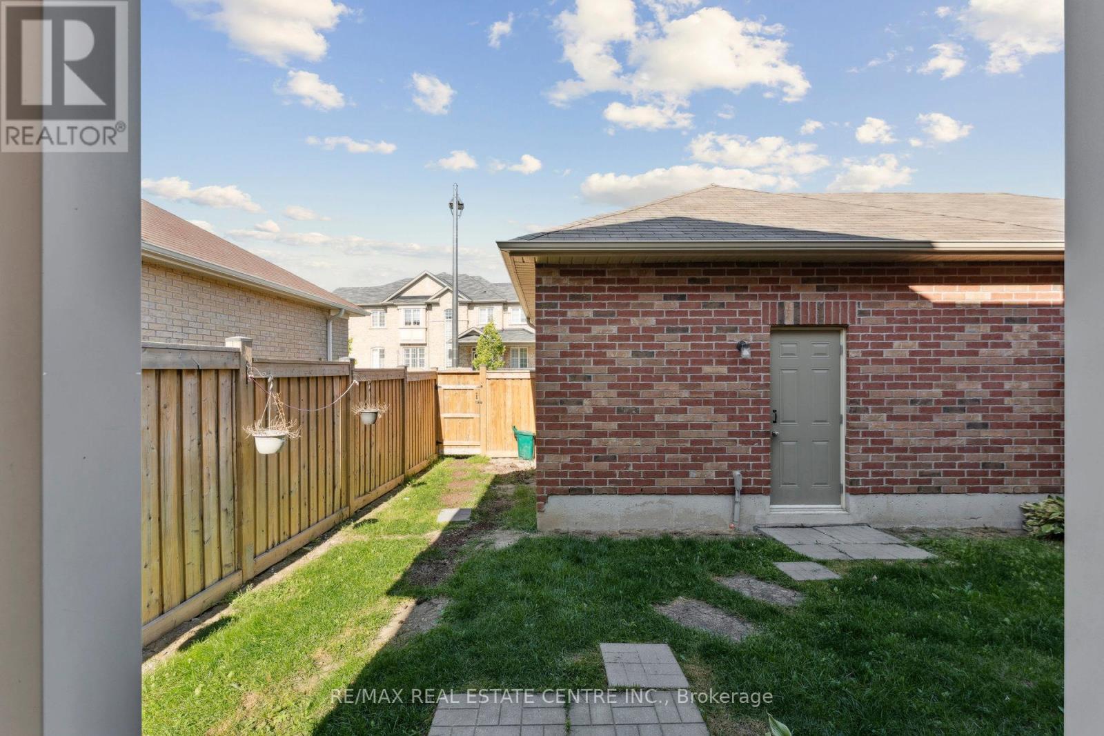 173 Etheridge Avenue, Milton, Ontario  L9E 1J2 - Photo 49 - W12413577