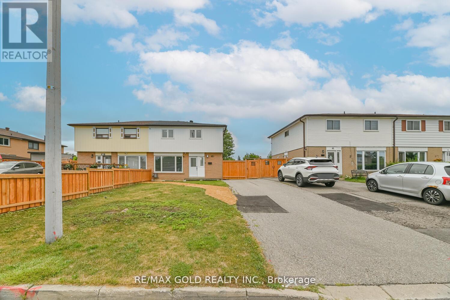 81 Drake Boulevard, Brampton, Ontario  L6T 3L2 - Photo 35 - W12413594