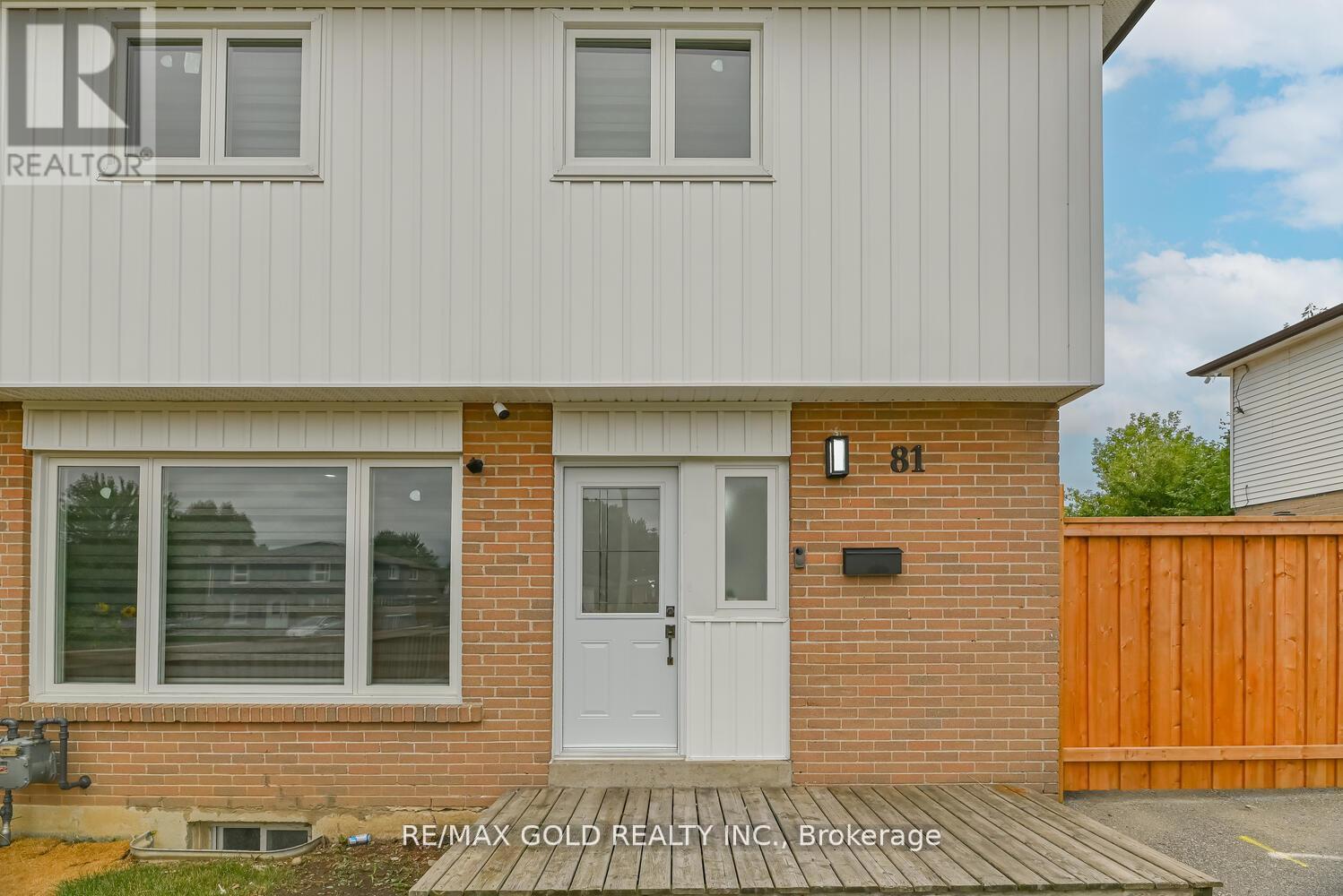 81 Drake Boulevard, Brampton, Ontario  L6T 3L2 - Photo 36 - W12413594