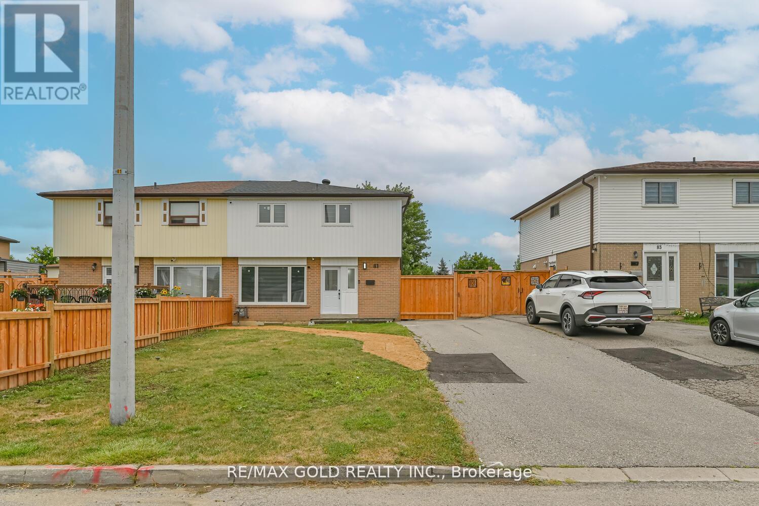 81 Drake Boulevard, Brampton, Ontario  L6T 3L2 - Photo 37 - W12413594