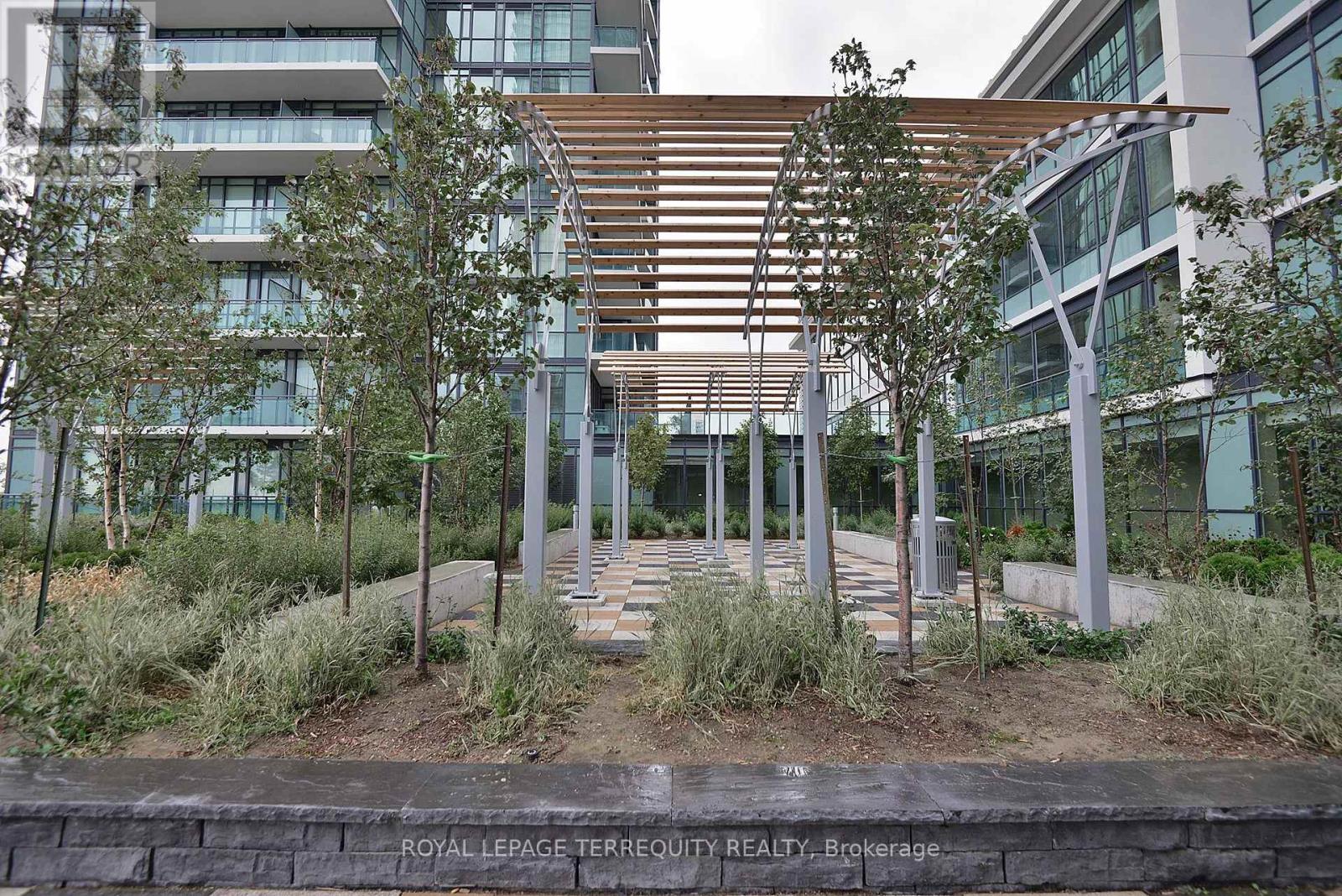 3301 - 4070 Confederation Parkway, Mississauga, Ontario  L5B 0E9 - Photo 26 - W12413599