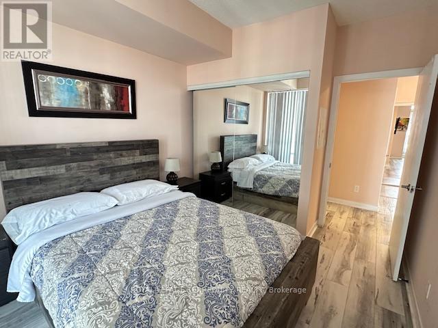 3301 - 4070 Confederation Parkway, Mississauga, Ontario  L5B 0E9 - Photo 8 - W12413599
