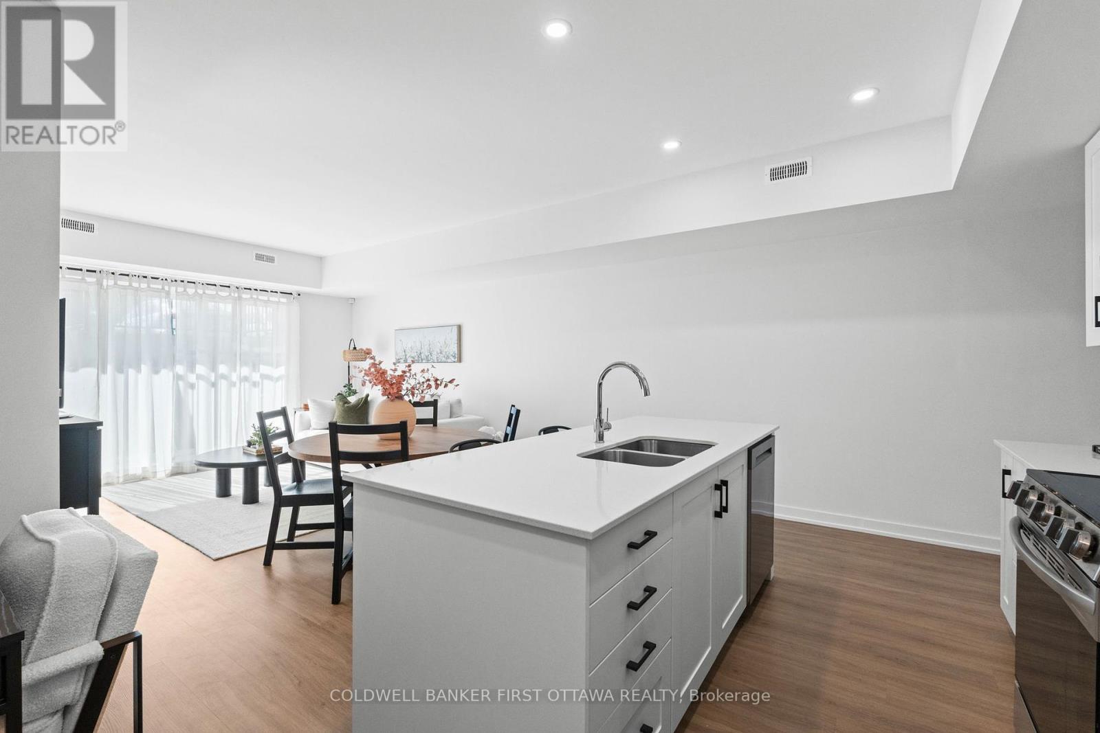 D - 810 Roger Griffiths Avenue, Ottawa, Ontario  K2S 3A9 - Photo 12 - X12413659